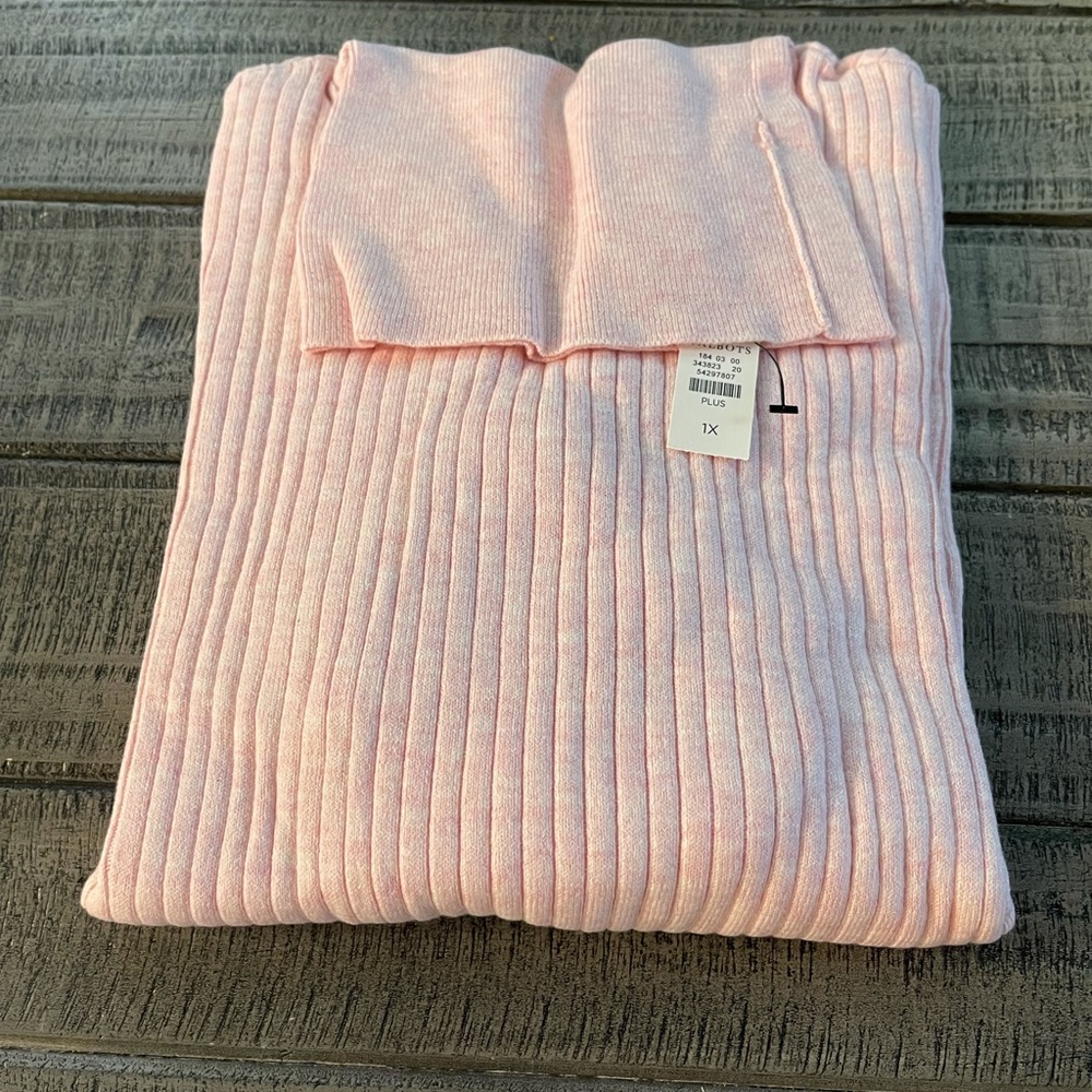 Talbot’s Ribbed Turtleneck - Picture 2 of 6